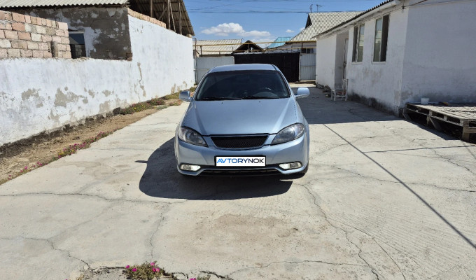 Daewoo Gentra 2014 года