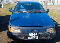 Volkswagen Passat 1992 года