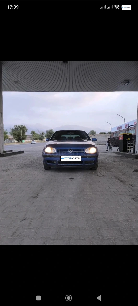Volkswagen Golf, 1998