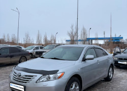 Toyota Camry 2006 года