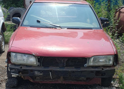 Nissan Primera 1993 года
