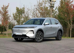 Geely Galaxy L7 2025 года