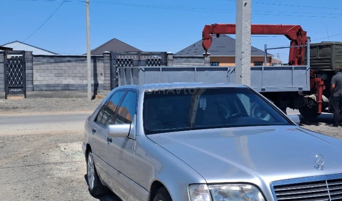 Mercedes-Benz S-Класс 1997 года