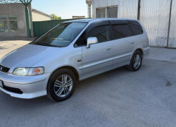 Honda Odyssey 1999 года