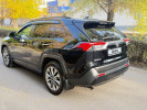 Toyota RAV4 2020 года