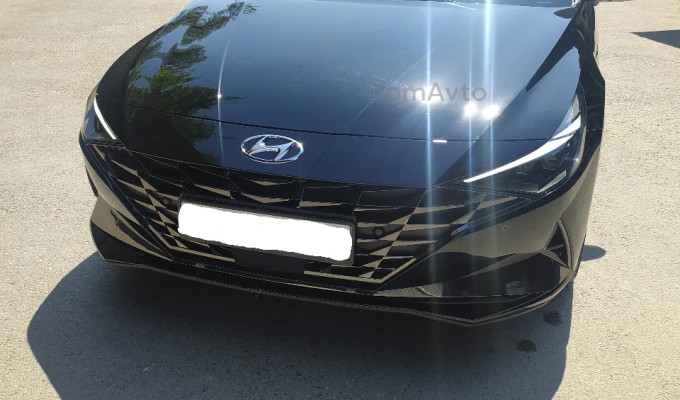 Hyundai Elantra 2022 года