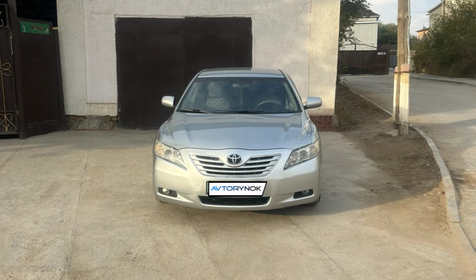 Toyota Camry 2007 года