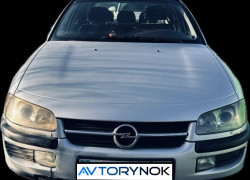 Opel Omega 1999 года