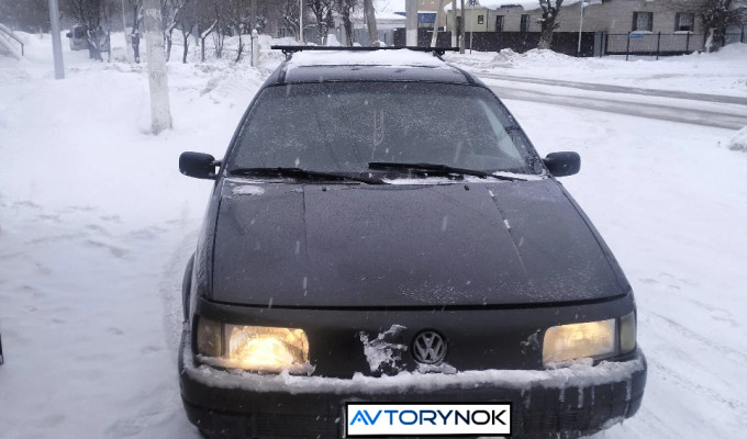Volkswagen Passat 1990 года