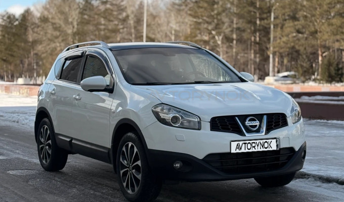 Nissan Qashqai 2012 года