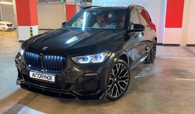 BMW X5 2020 года