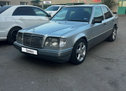 Mercedes-Benz E-Класс 1995 года