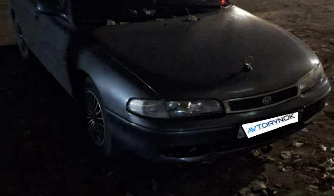 Mazda 626 1993 года