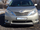 Toyota Sienna 2016 года