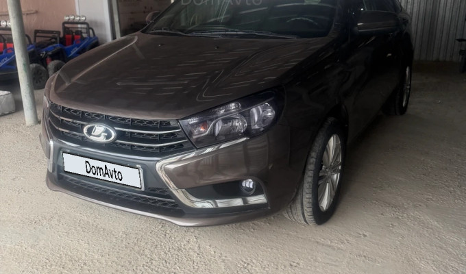 ВАЗ (Lada) Vesta 2017 года