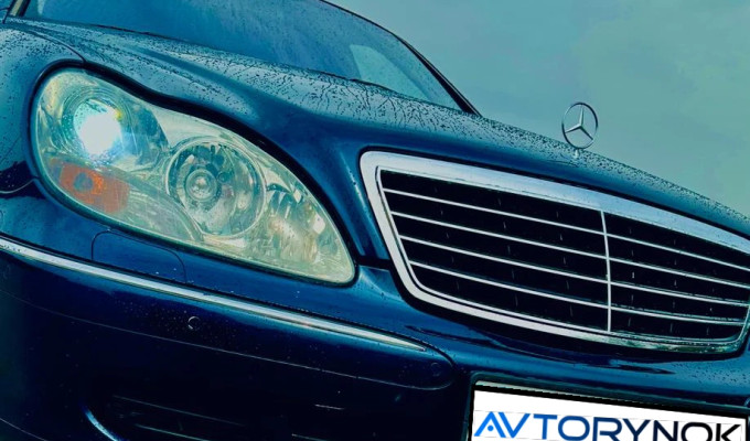 Mercedes-Benz S-Класс 2000 года
