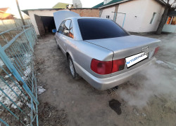 Audi A6 1994 года