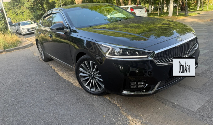 Kia K7 2017 года