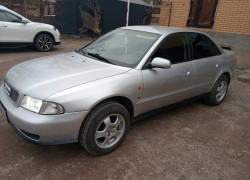 Audi A4 1995 года