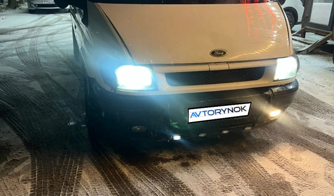 Ford Transit 2001 года