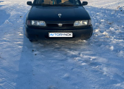 Nissan Primera 1993 года