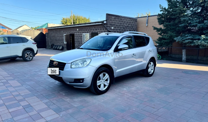 Geely Emgrand X7 2015 года