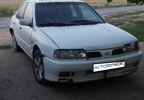 Nissan Primera 1995 года