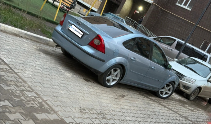 Ford Focus 2005 года