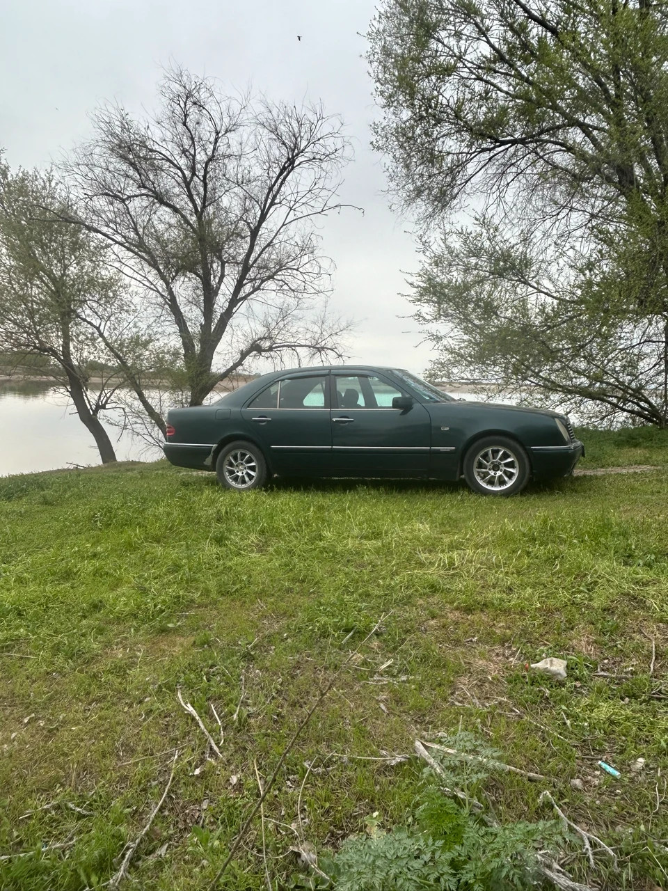 Mercedes-Benz E-Class, 1995