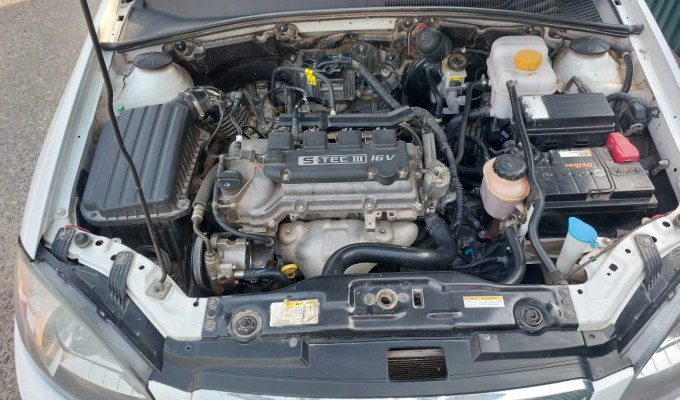 Daewoo Gentra 2014 года