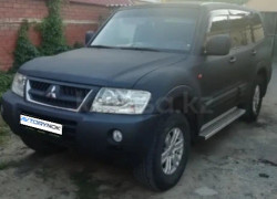 Mitsubishi Pajero 2002 года