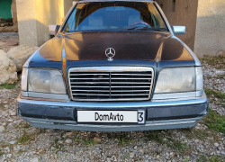 Mercedes-Benz E-Класс 1992 года