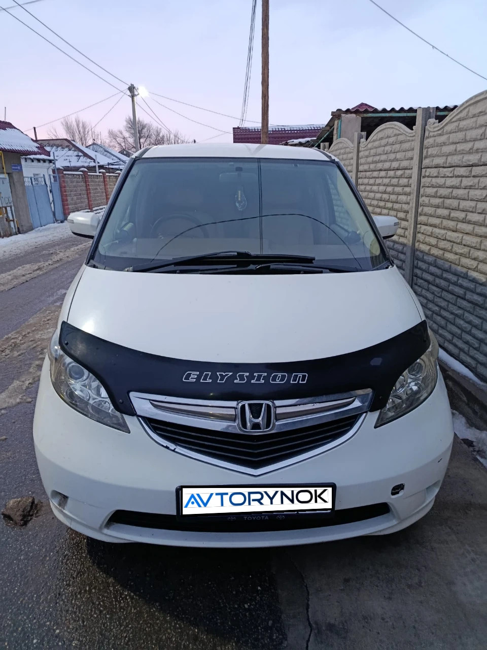 Honda Elysion, 2004