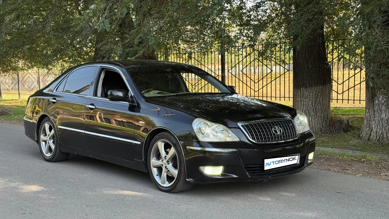 Toyota Crown Majesta, 2007