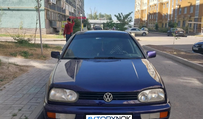 Volkswagen Golf 1996 года