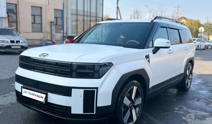 Hyundai Santa Fe 2024 года