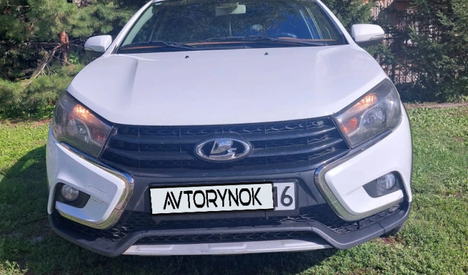 ВАЗ (Lada) Vesta SW Cross 2019 года