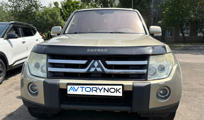Mitsubishi Pajero 2007 года