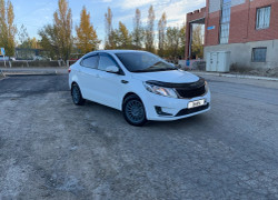 Kia Rio 2013 года