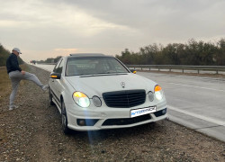 Mercedes-Benz E-Класс 2005 года