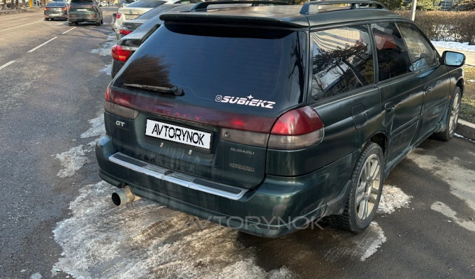 Subaru Legacy 1994 года