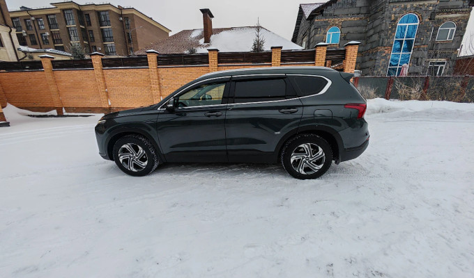 Hyundai Santa Fe 2023 года