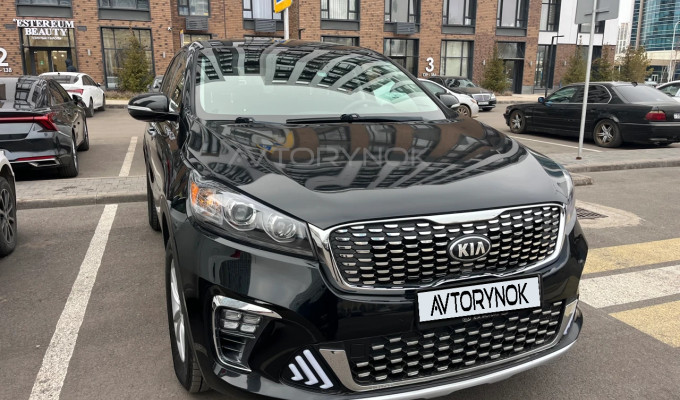 Kia Sorento 2019 года