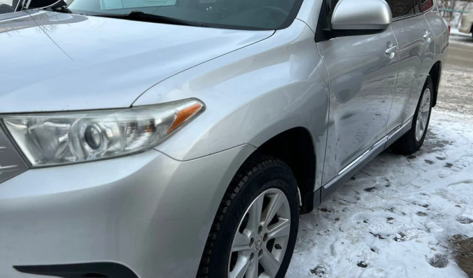 Toyota Highlander 2011 года
