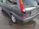 Nissan Almera Tino 2005 года