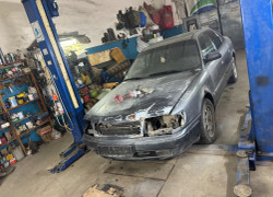 Audi 100 1993 года