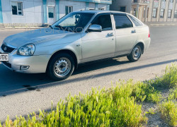 ВАЗ (Lada) Priora 2013 года
