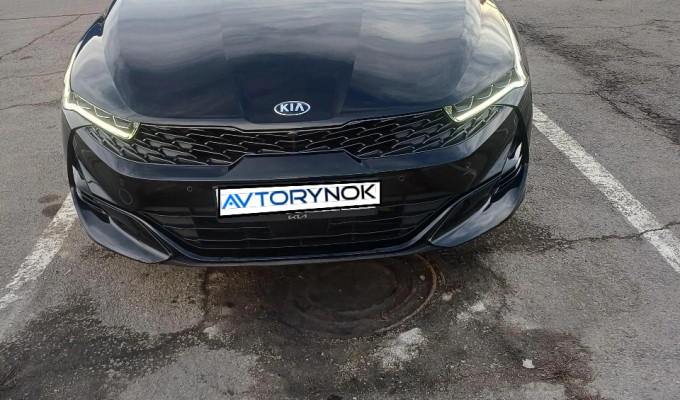Kia K5 2020 года