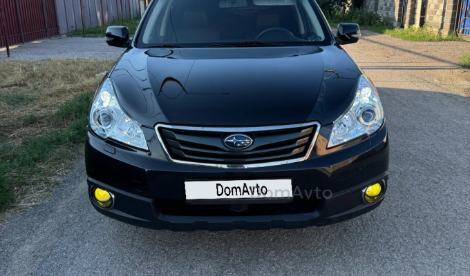 Subaru Outback 2011 года