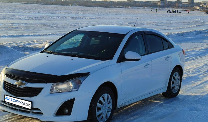 Chevrolet Cruze 2013 года